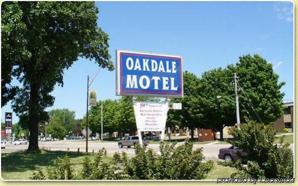 Oakdale Motel 오와토나 외부 사진